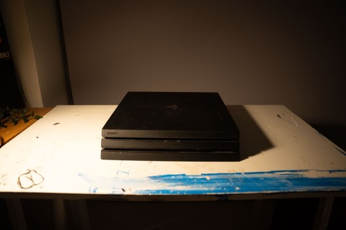 Sony ps4 pro 1tb - 1tb,