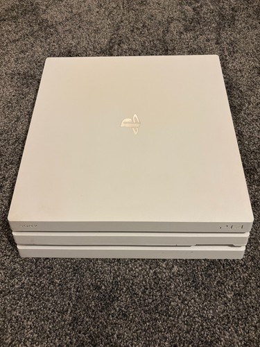 Official playstation ps4 pro - playstation,