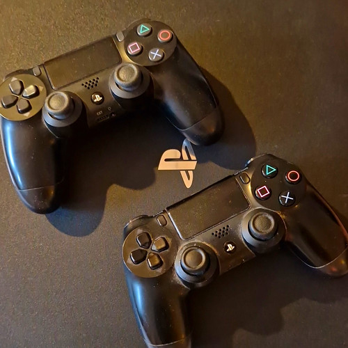 Sony 1tb ps4 pro - with, x2