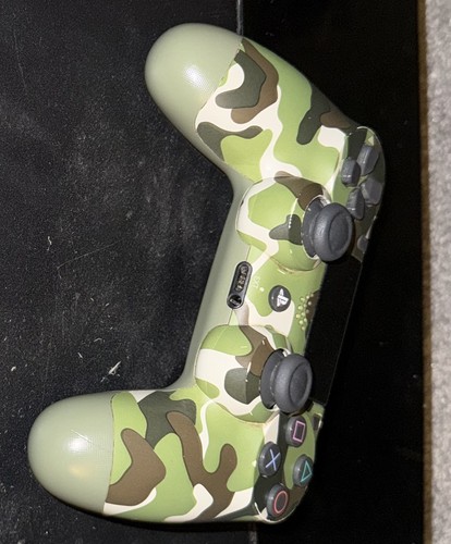 Sony playstation pro console - sony,