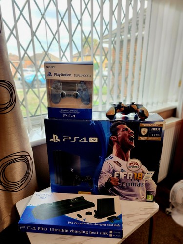 Ps4 pro 1tb excellent - 🎮,