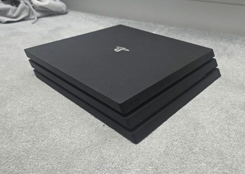 Sony playstation pro black - 4,