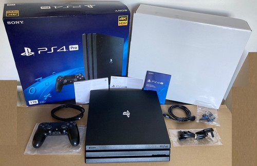 Mint boxed jet black ps4 - black,