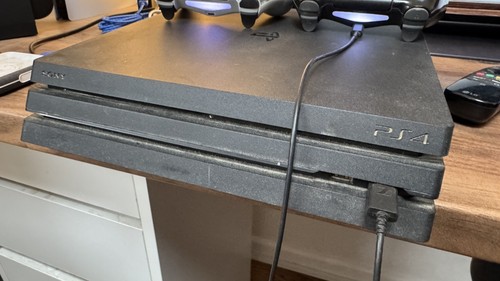 Sony play station ps4 pro - sony,