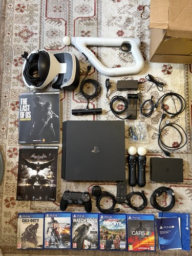 Sony playstation pro console - sony,